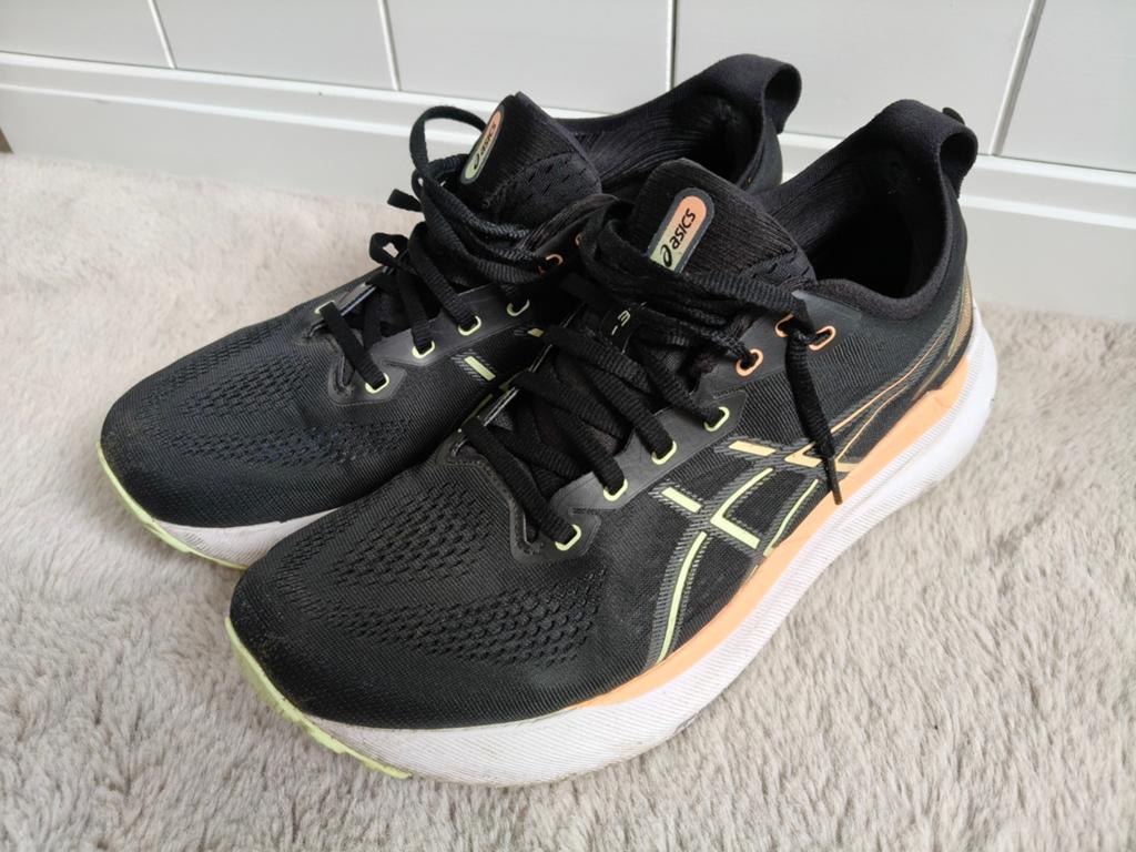 Asics gel-Kayano 31 hardloopschoenen, Sport en Fitness, Loopsport en Atletiek, Gebruikt, Hardloopschoenen, Ophalen of Verzenden