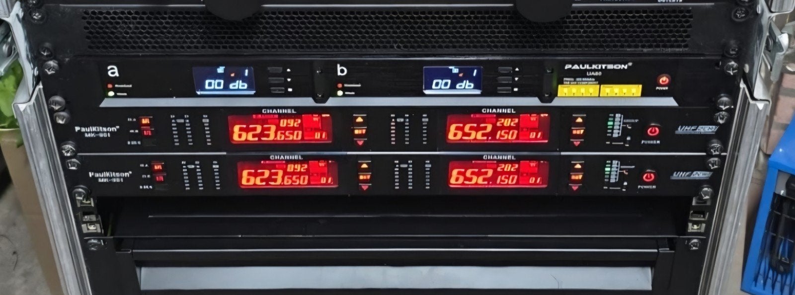 Paulkitson MK951 draadloze microfoon set met splitter., Ophalen of Verzenden, Zo goed als nieuw, Zangmicrofoon, Draadloos