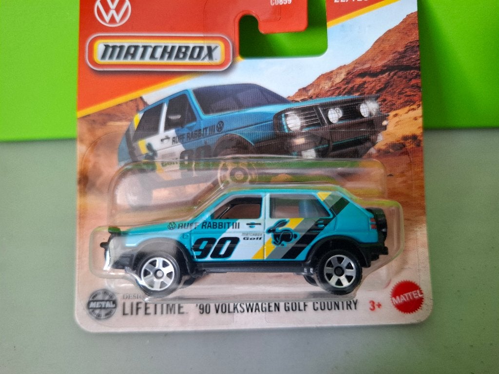 Matchbox 22 - 1990 Volkswagen Golf Country [blauw] 1/60 MIB, Ophalen of Verzenden, Nieuw, Auto