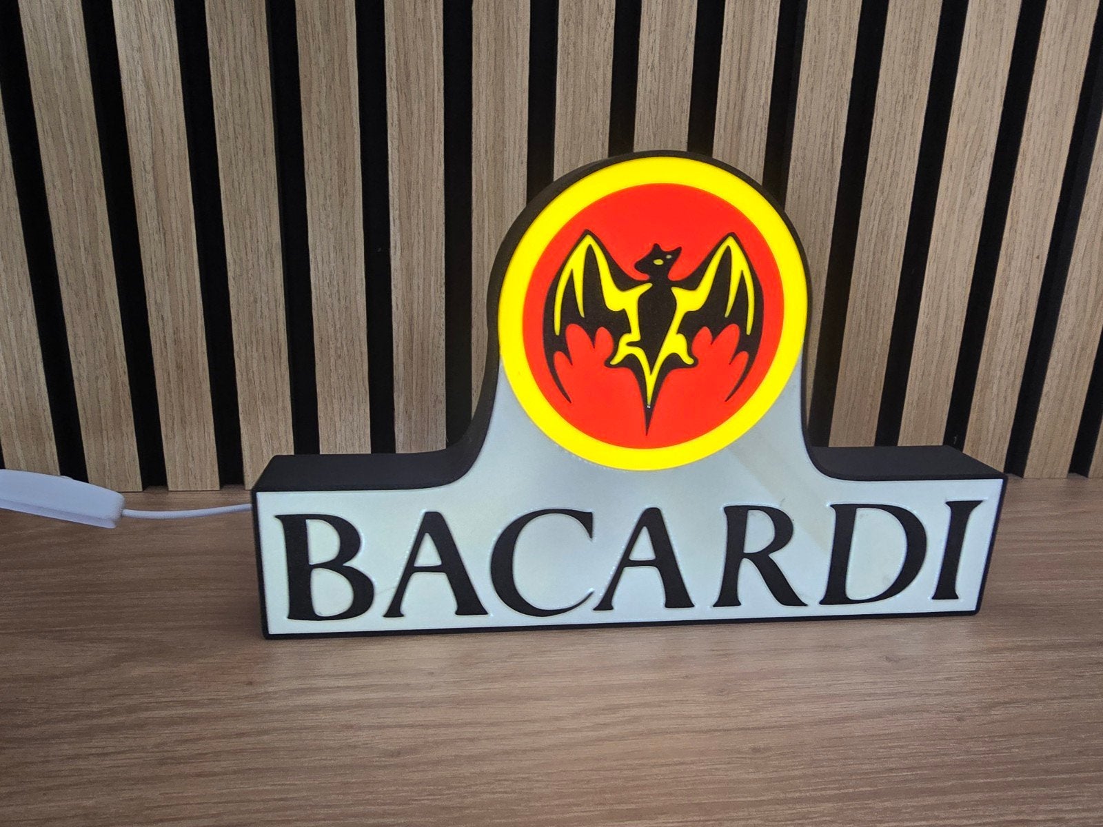 Bacardi LED Lamp - Sfeervolle Verlichting voor Thuisbar, Verzamelen, Merken en Reclamevoorwerpen, Ophalen of Verzenden, Nieuw