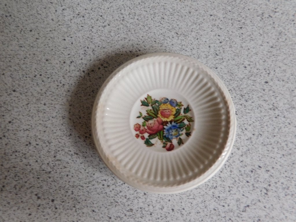Wedgwood Conway - Bord 8 cm, Huis en Inrichting, Gebruikt, Klassiek, Ophalen of Verzenden, Kop(pen) en/of Schotel(s)