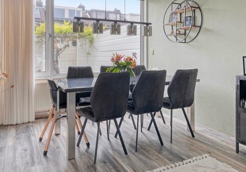 Granieten eettafel met RvS onderstel en 6 moderne stoelen, Ophalen, Gebruikt, Vijf personen of meer, Metaal