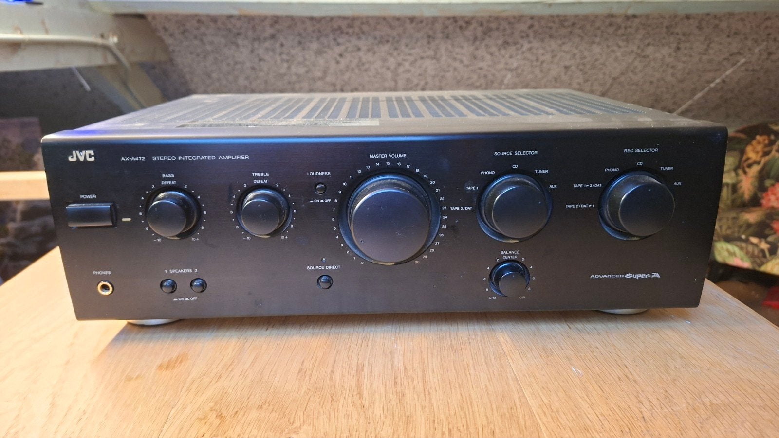Prachtige en krachtige JVC AX-A472 stereoversterker, Ophalen, JVC