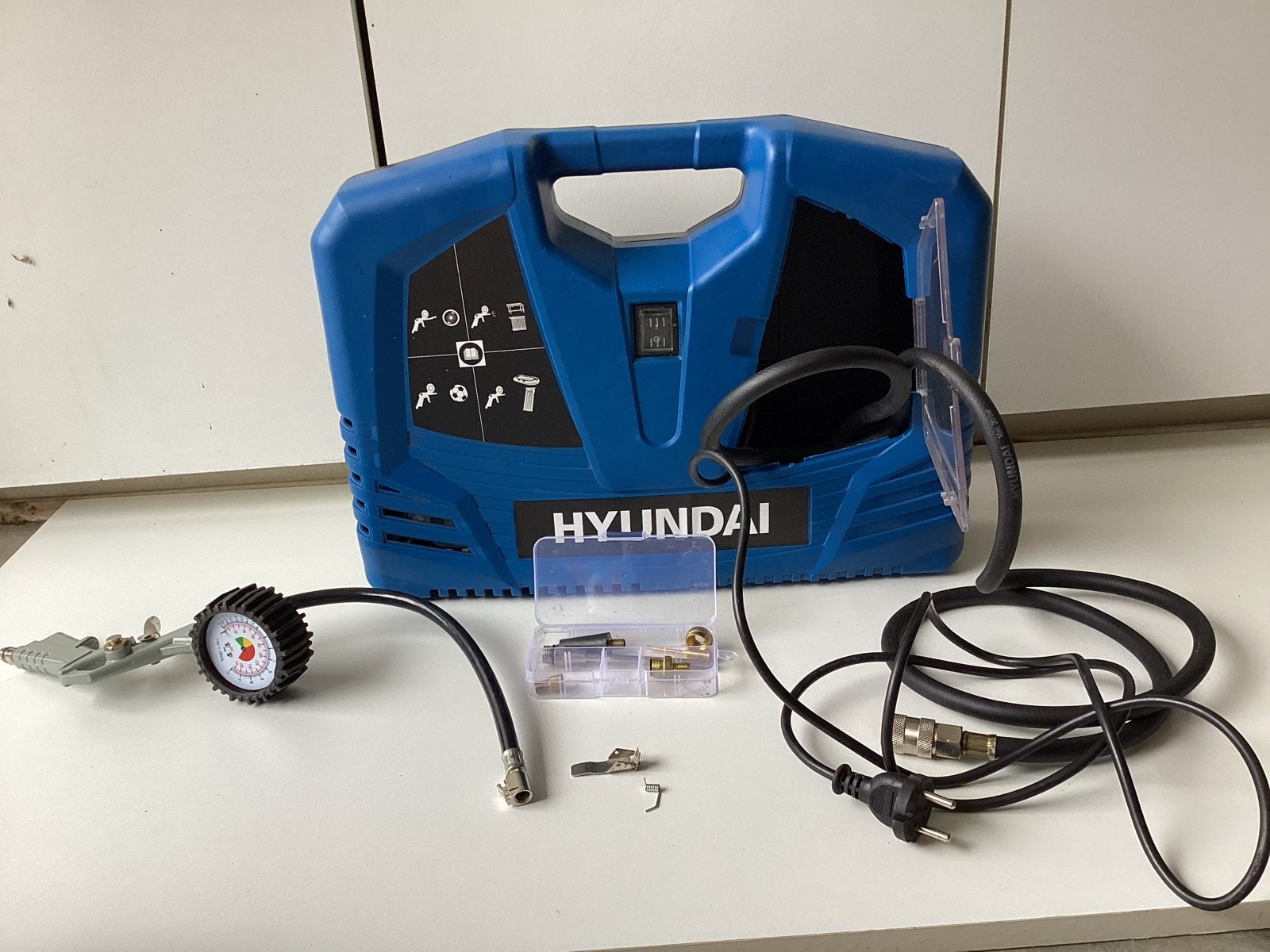 Compressor hyundai olievrij draagbaar, Minder dan 25 liter, Ophalen, Minder dan 200 liter/min
