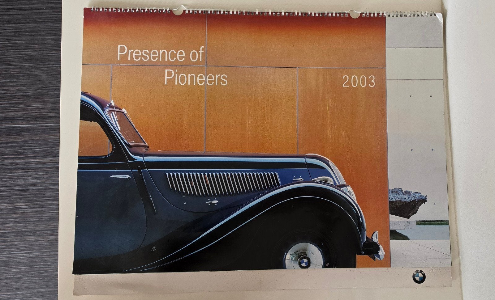 Top! XL Originele BMW Kalender 2003 "Presence of Pioneers", Ophalen
