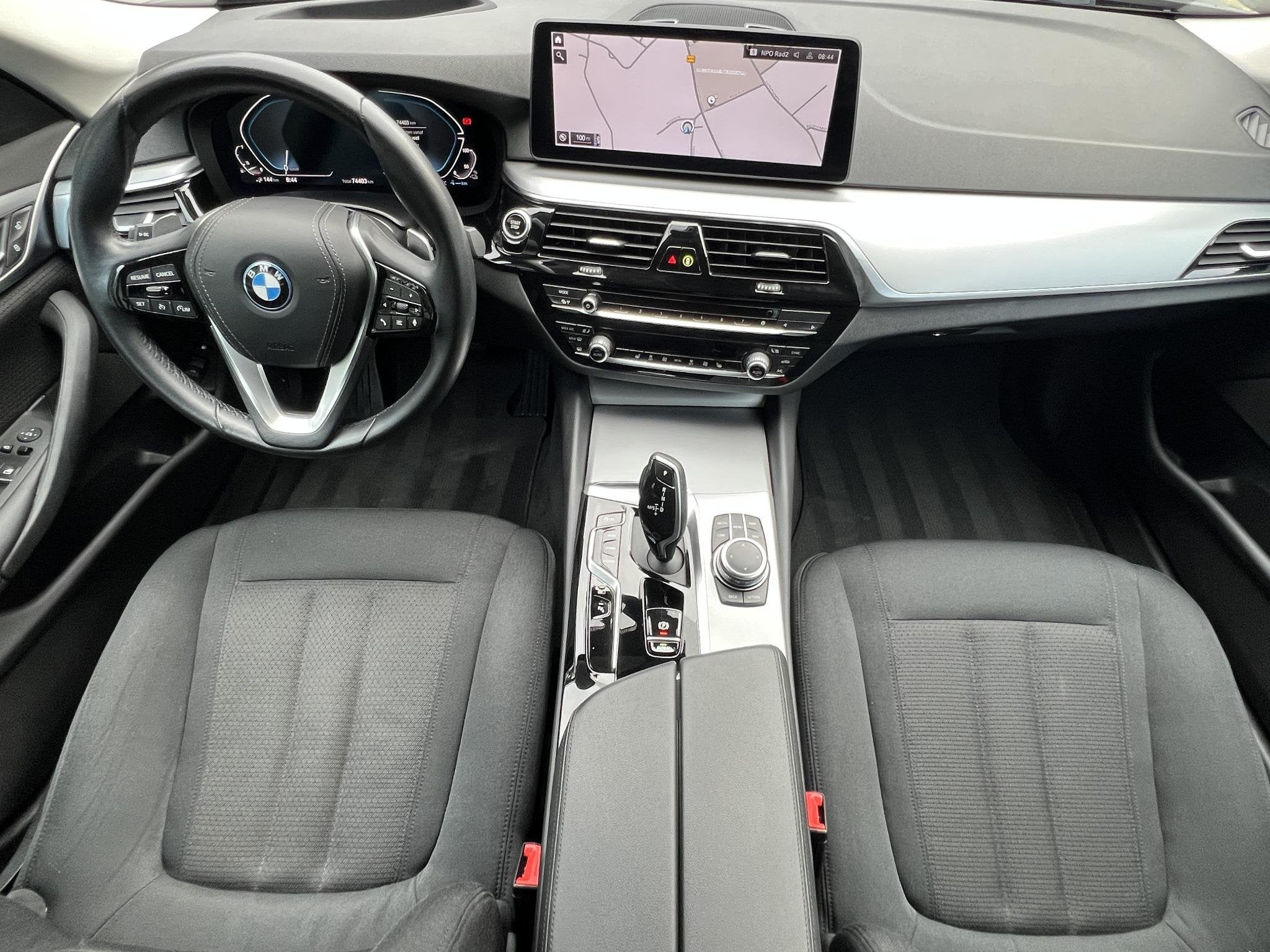 BMW 5-serie Touring 530e Business Edition Plus / Dealer onde, Auto's, BMW, 1998 cc, Gebruikt, Euro 6, 4 cilinders