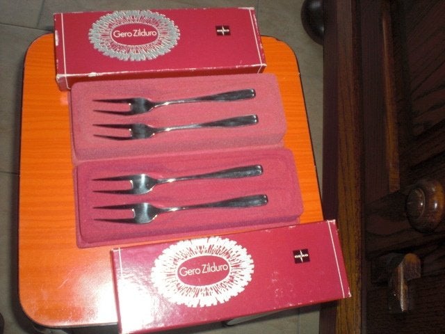 4 nieuwe gire vorkjes+vleesvork+2 lepels, Ophalen of Verzenden, Nieuw, Gero, Rvs of Chroom