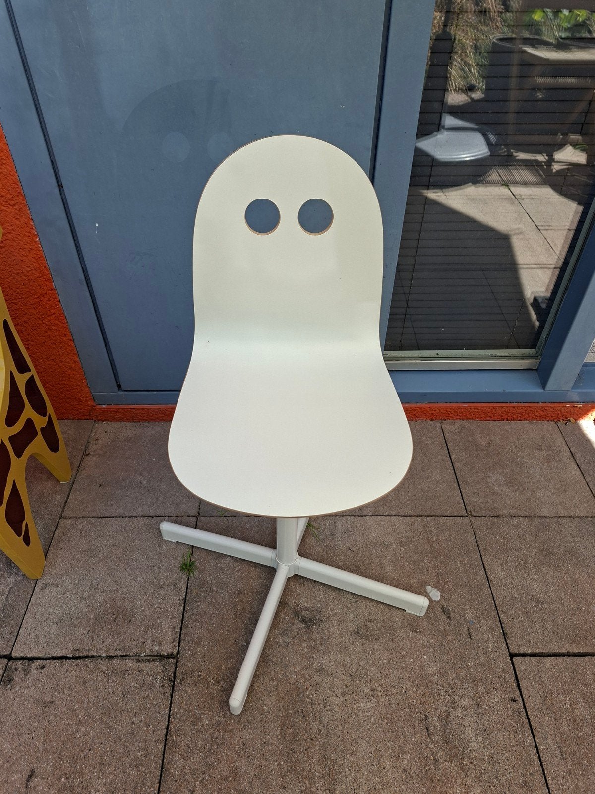 Witte Ikea bureaustoel voor kinderen - speels design, Gebruikt, Modern, Speels, Wit, Eén
