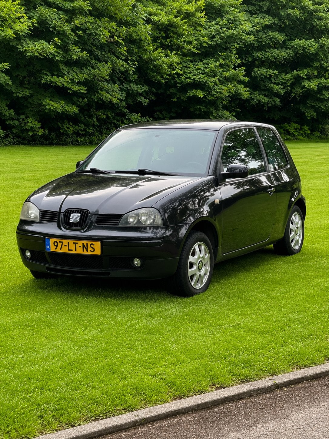 Seat Arosa 1.4 44KW 2003 Zwart, Auto's, Seat, Particulier, Arosa, Benzine, C, Hatchback, Handgeschakeld, Origineel Nederlands
