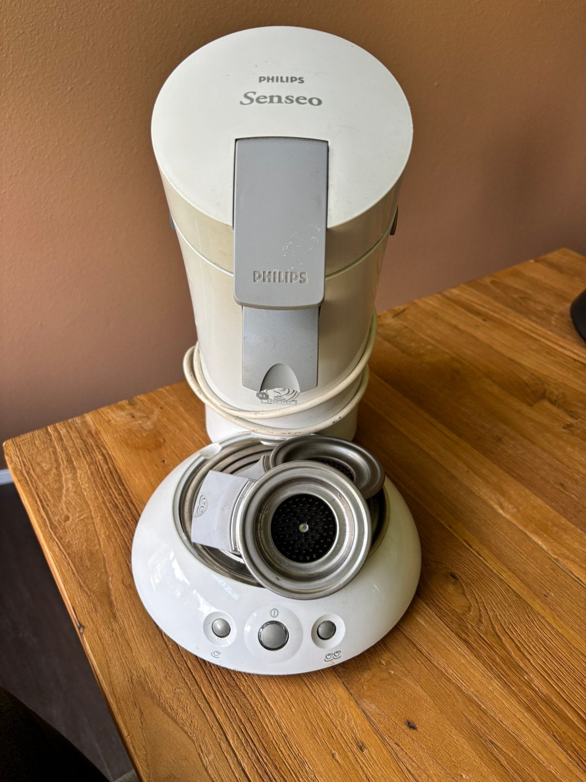 Te koop Philips Senseo koffiezetapparaat, Ophalen of Verzenden, Zo goed als nieuw, Koffiemachine