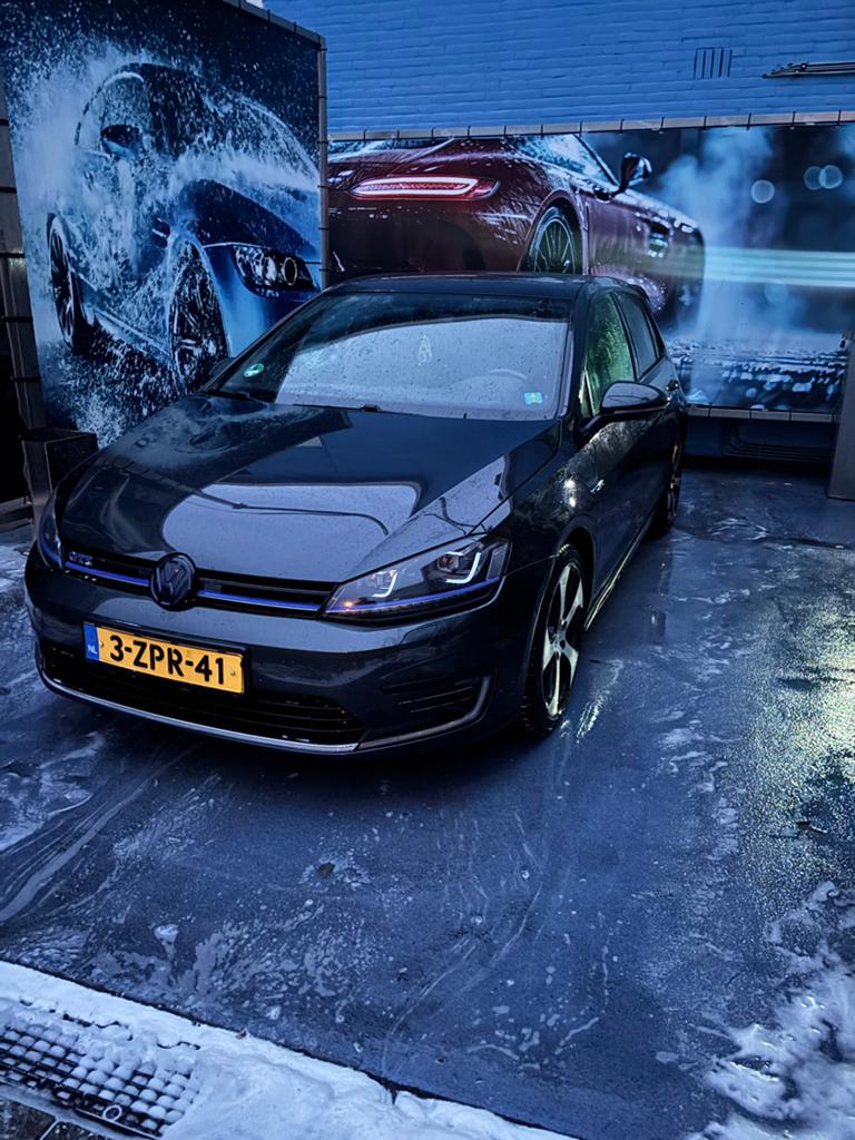 Volkswagen Golf 7 GTE 1.4 stage 1+ met pops en bangs BOM VOL, Zwart, 4 cilinders, 1395 cc, 1499 kg