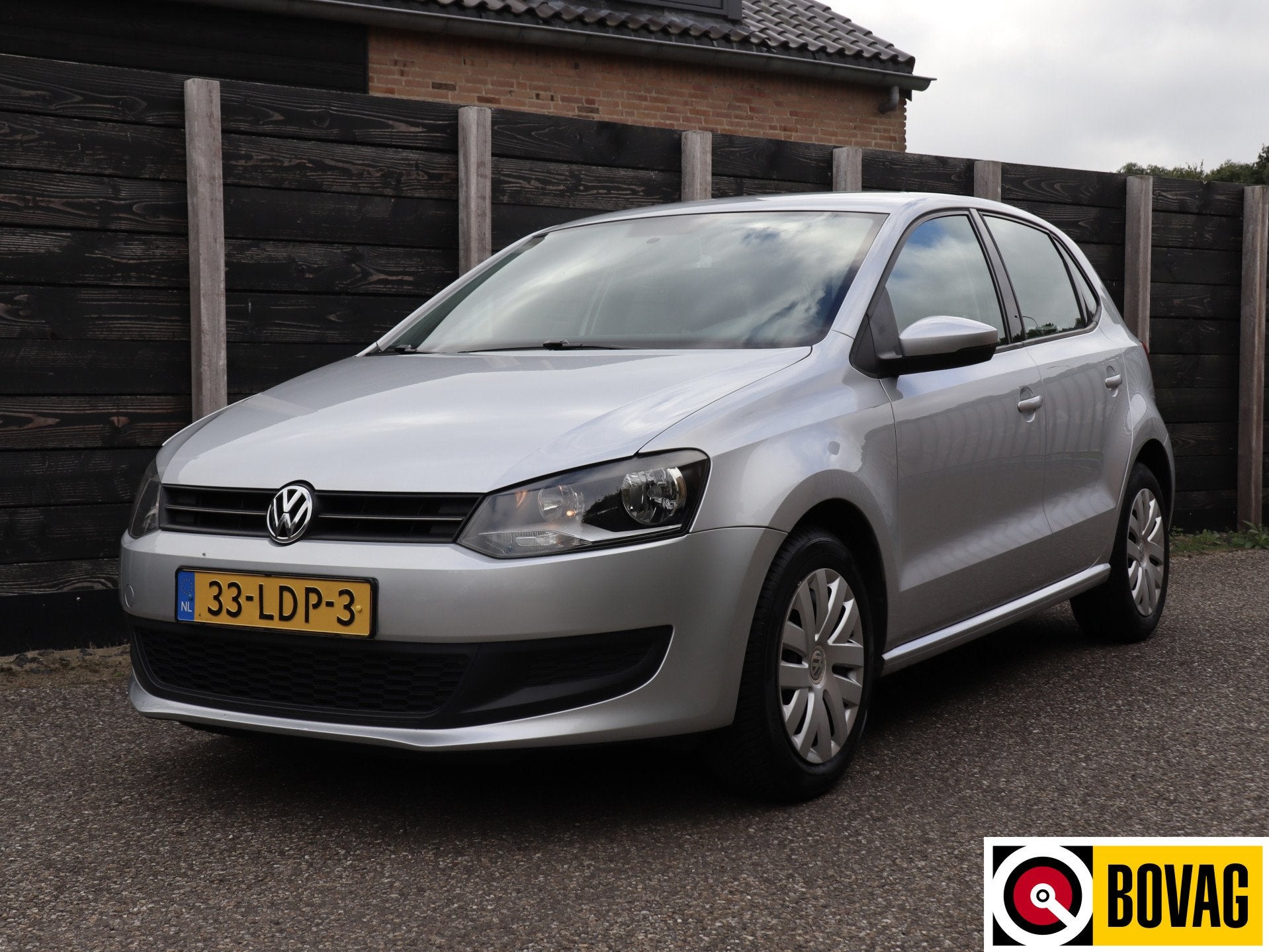 Volkswagen Polo 1.4-16V Comfortline NL-auto (bj 2010), Voorwielaandrijving, Zwart, 4 cilinders, Origineel Nederlands