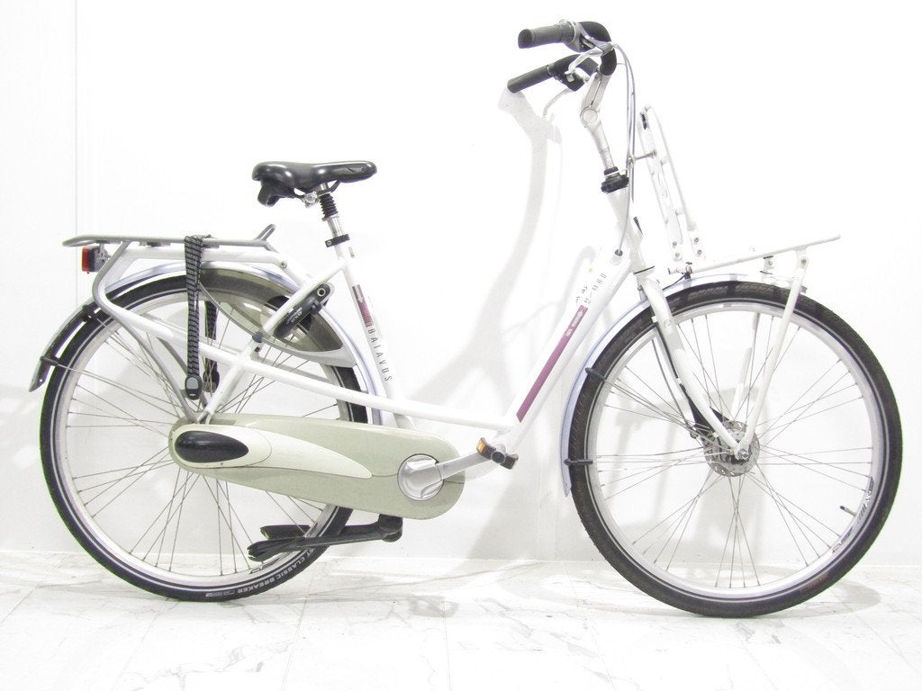 Batavus Mambo wit dames 53cm 28inch, Fietsen en Brommers, Fietsen | Dames | Damesfietsen, 53 tot 56 cm, Gebruikt, Batavus, Versnellingen
