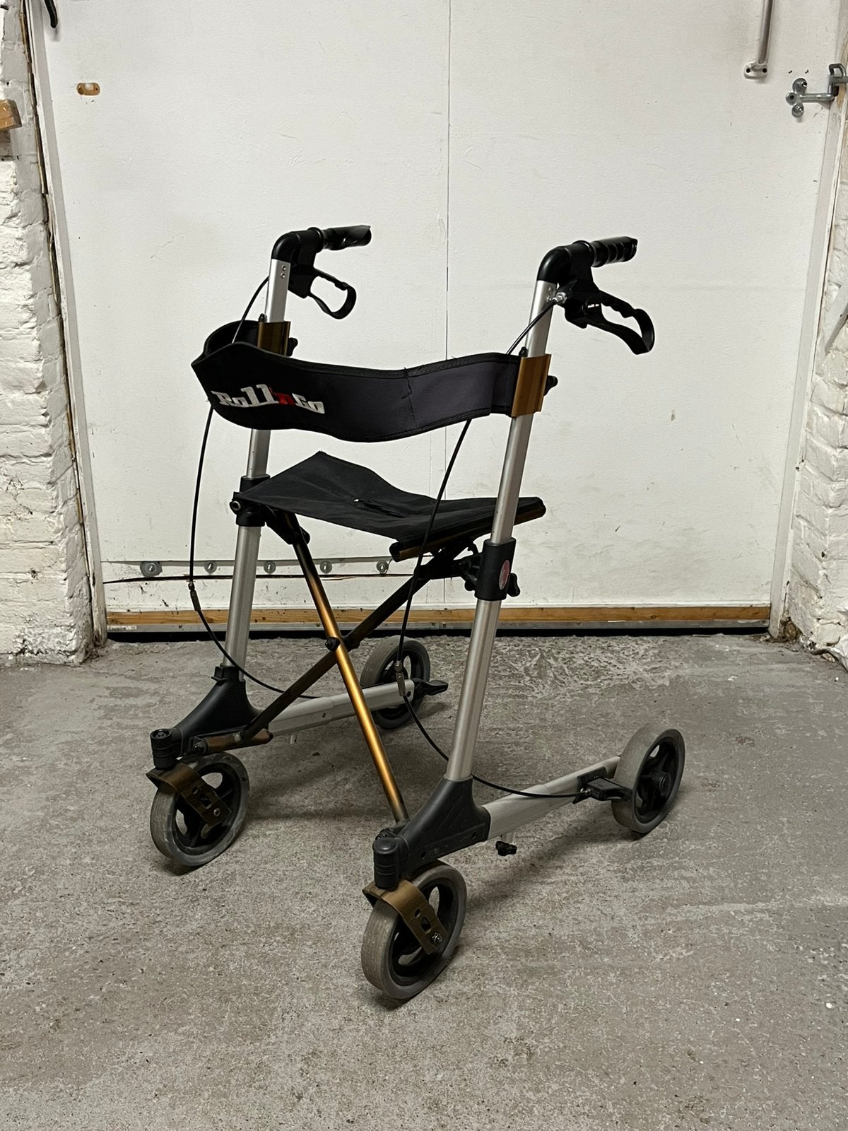 Roll 'n Go Rollator Lichtgewicht inklapbaar opvouwbaar, Ophalen, Lichtgewicht, A, A