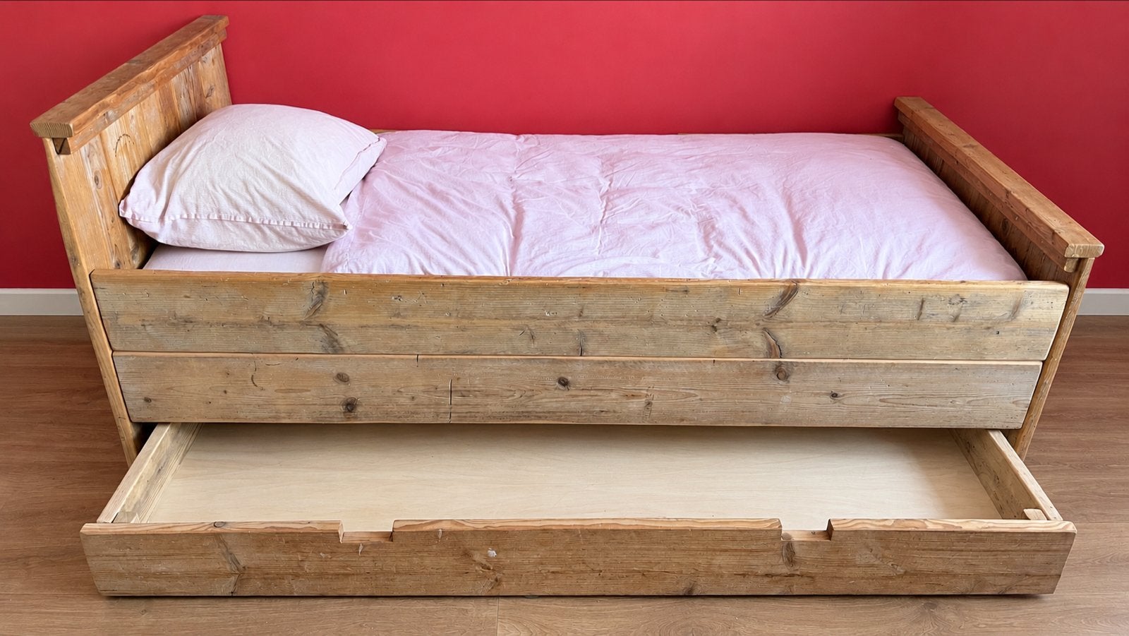 Steigerhouten eenpersoonsbed met opberglade, Ophalen, Gebruikt, 90 cm, Eenpersoons