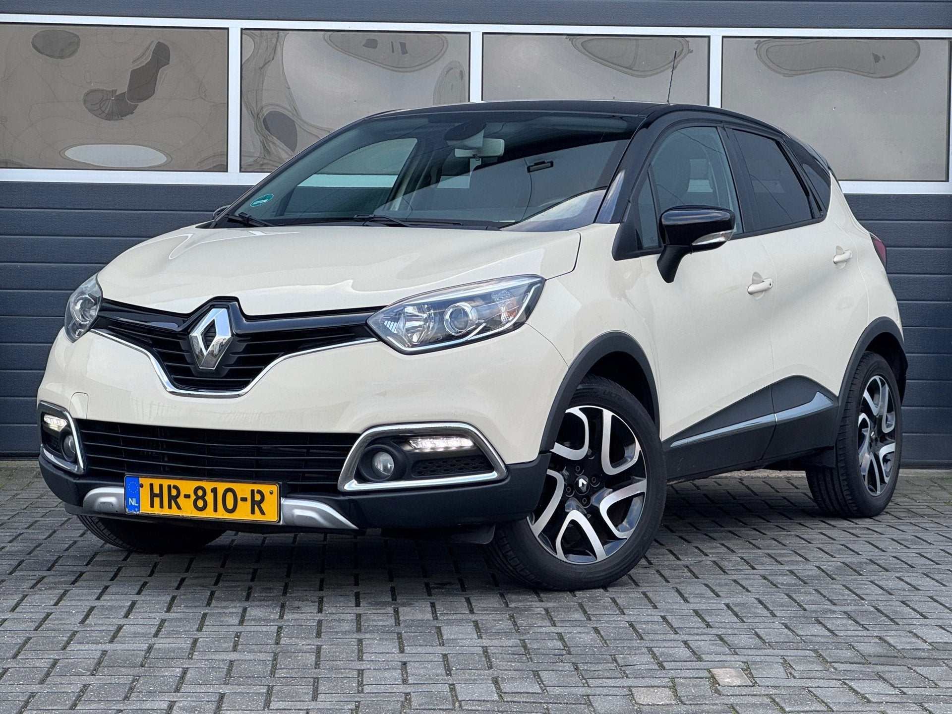 Renault Captur 0.9 TCe Xmod | Stoelverw | Leder | Airco | Tr, Auto's, Voorwielaandrijving, 898 cc, Gebruikt, Euro 6