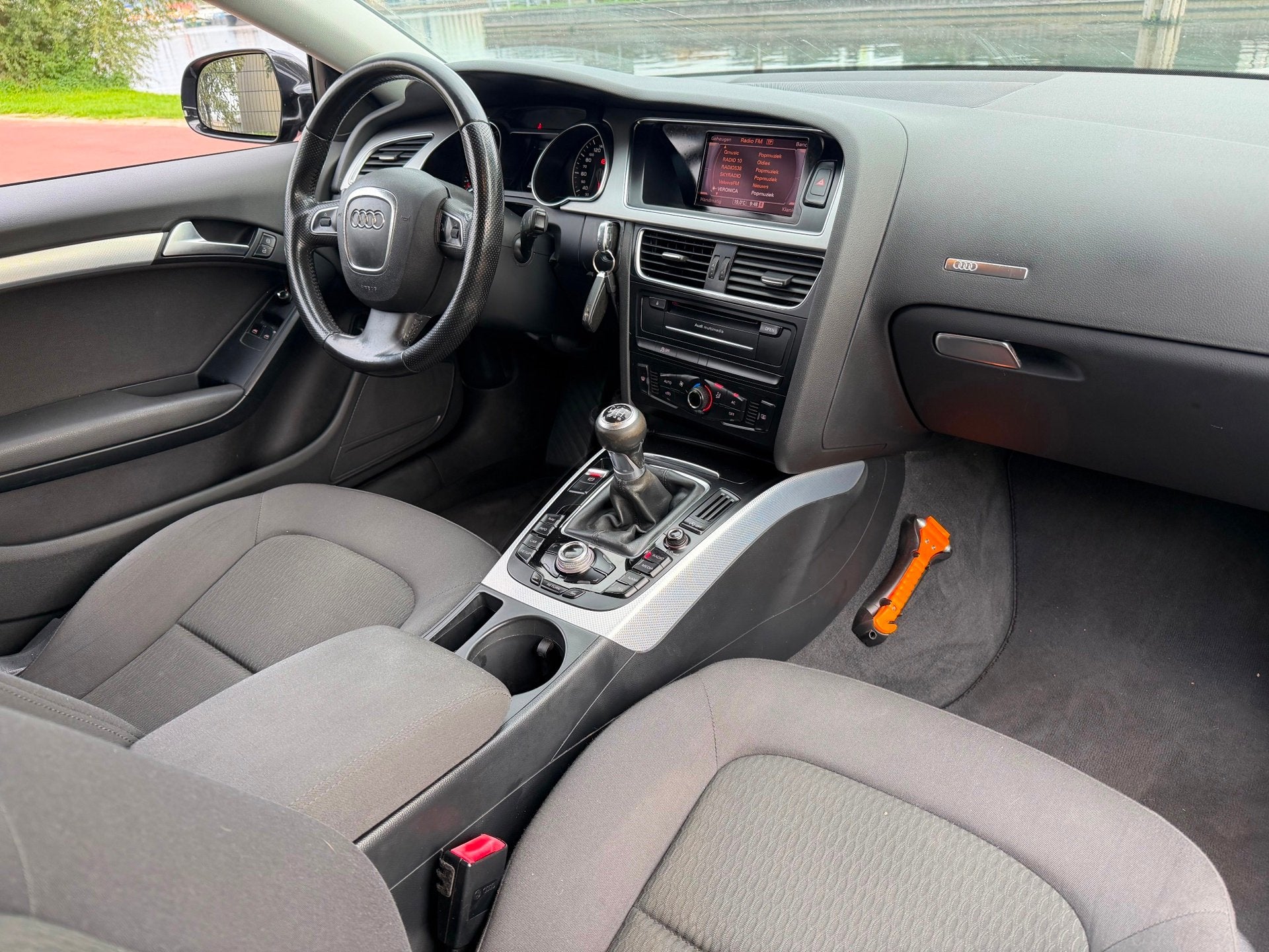 Audi A5 Coupé 2.0 TFSI 180 PK Pro Line Business LED PDC 19i, Auto's, Voorwielaandrijving, Euro 5, Gebruikt, Parkeersensor