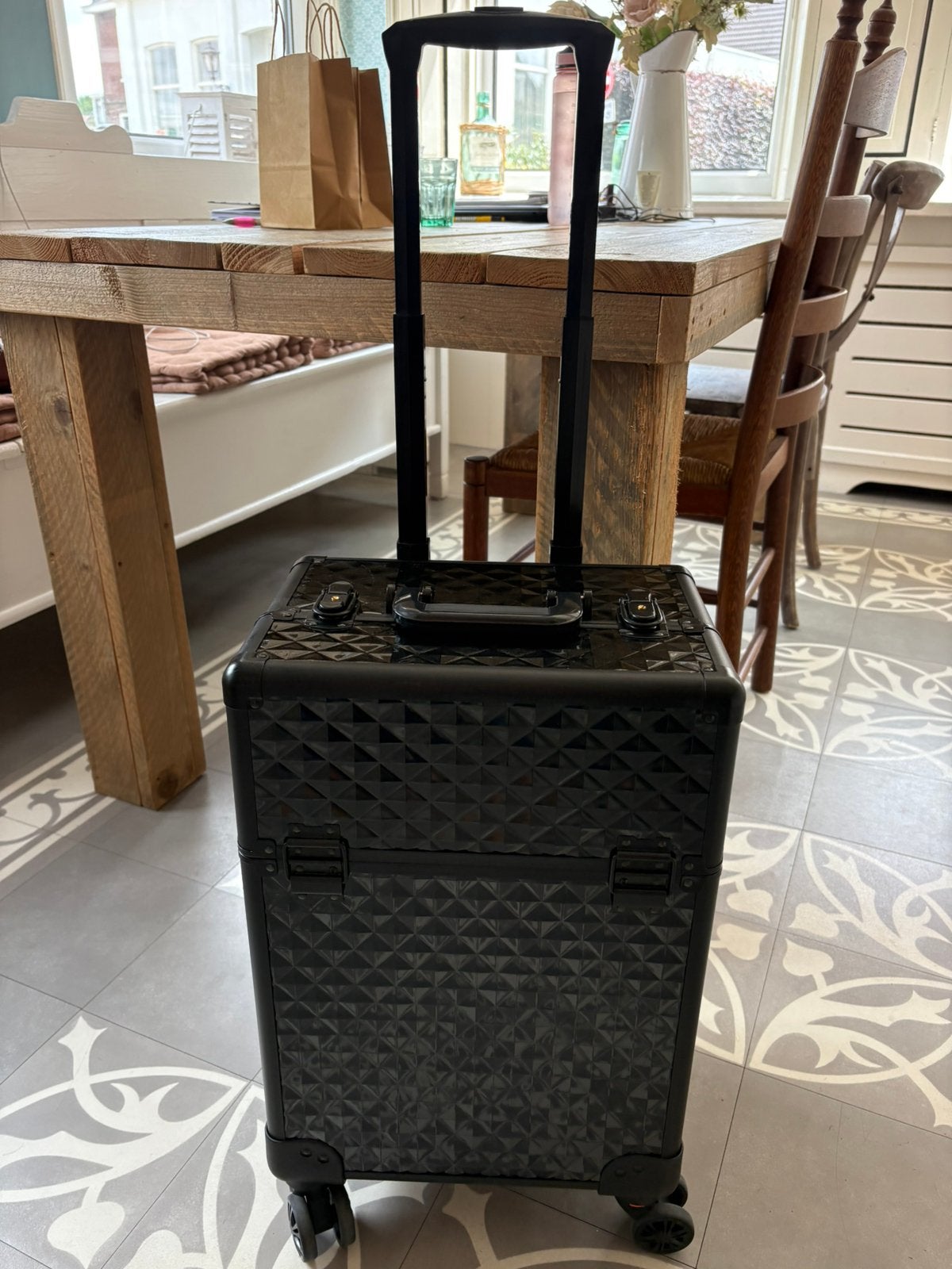 Trolly voor pedicure, nagelstyliste enz, 50 tot 60 cm, Hard kunststof, Zo goed als nieuw, Minder dan 35 cm