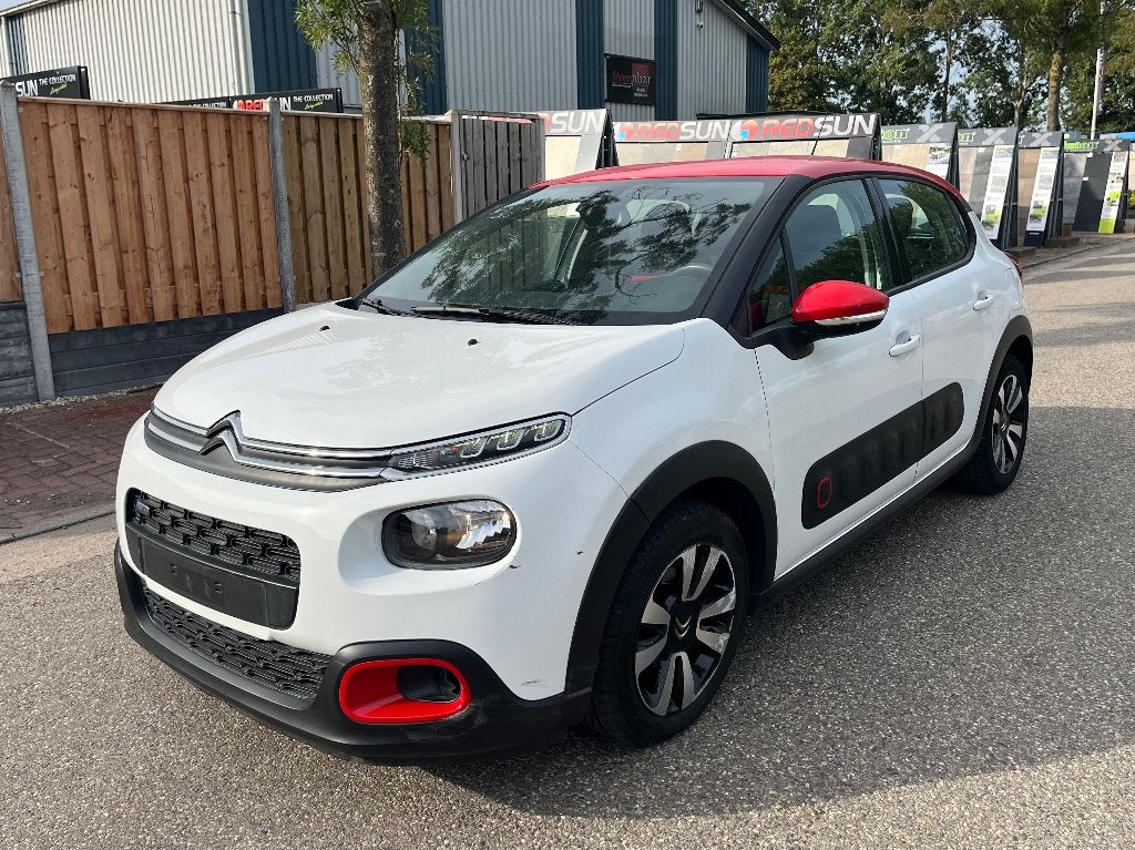 Citroën C3 Shine 2017 | 38dkm | Lichte rijdbare schade, Ophalen, 1199 cc, Citroën, Wit