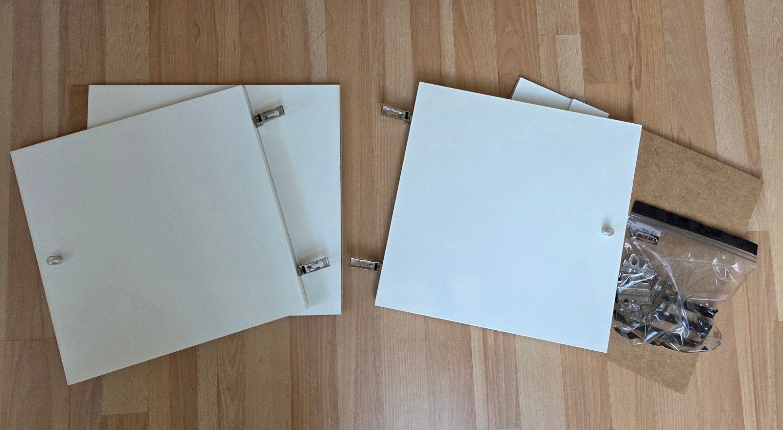 IKEA inzet met deuren Kallax kast, Ophalen, Zo goed als nieuw