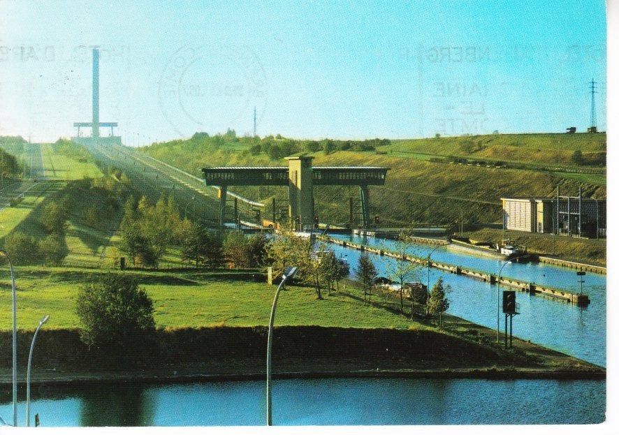 RONQUIERES,- Hellend Vlak.   21-07, Ophalen of Verzenden, 1980 tot heden, Gelopen, Henegouwen