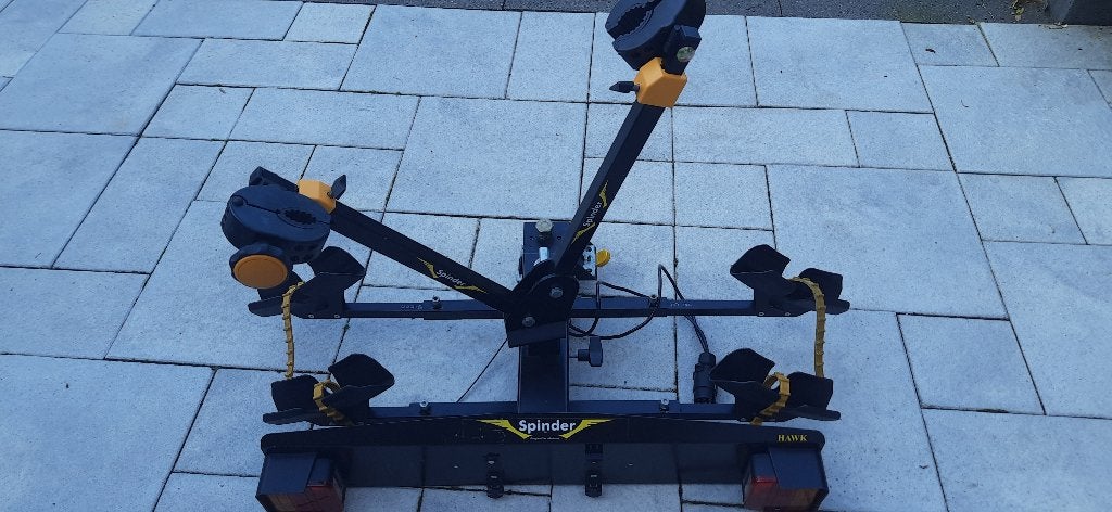 Kantelbare fietsendrager, Ophalen, Gebruikt, 2 fietsen, Trekhaakdrager