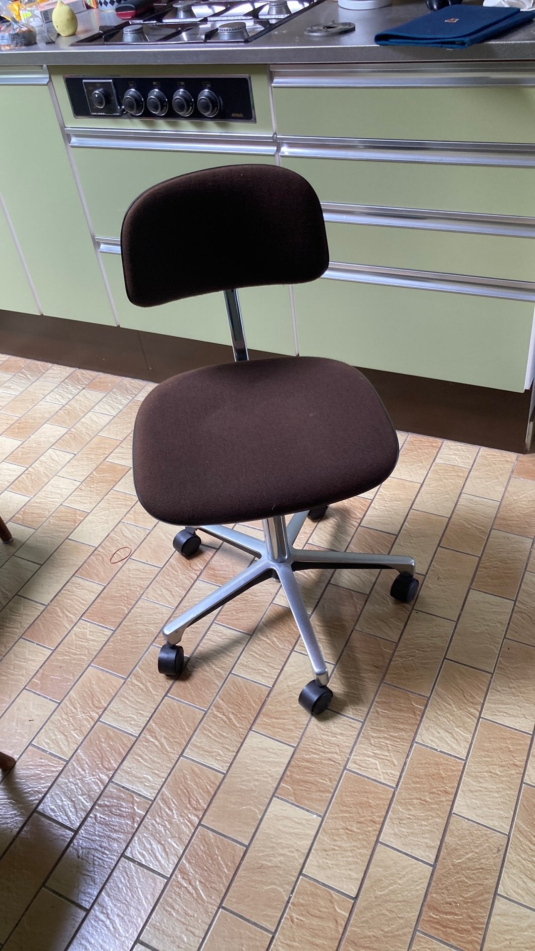 Bureaustoel retro vintage emmein bruin, Ophalen, Gebruikt, Bruin