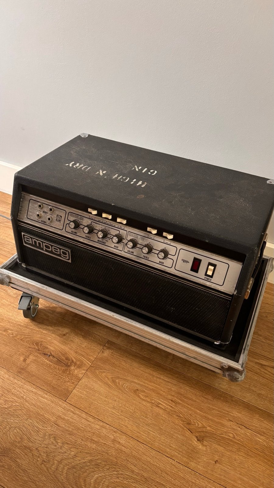 Ampeg SVT 75'/79' Magnavox (incl. case), Ophalen, Gebruikt, Basgitaar, 100 watt of meer