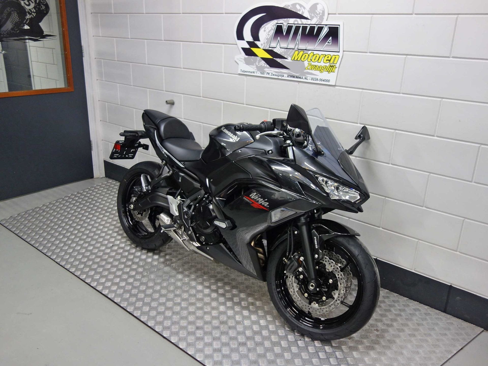 Kawasaki Ninja 650, Motoren, 649 cc, Sport, Meer dan 35 kW, ABS