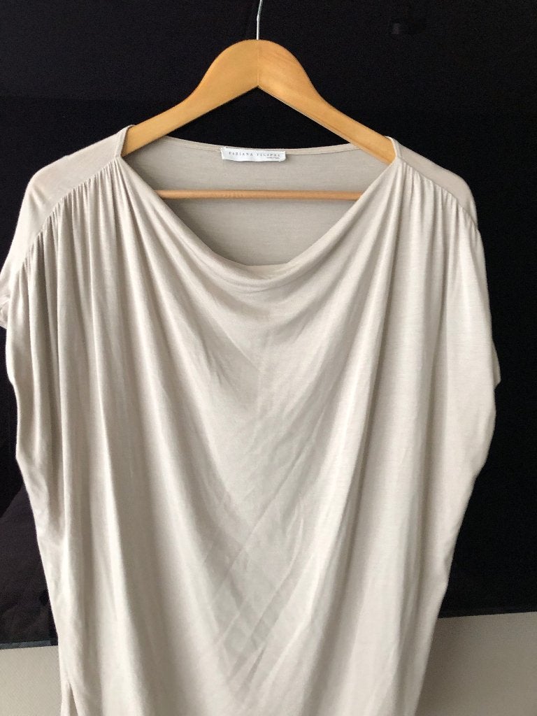 FABIANA FILIPPI. Prachtig mouwloos beige shirt Maat D44, Beige, Maat 46/48 (XL) of groter, Ophalen of Verzenden, Zo goed als nieuw