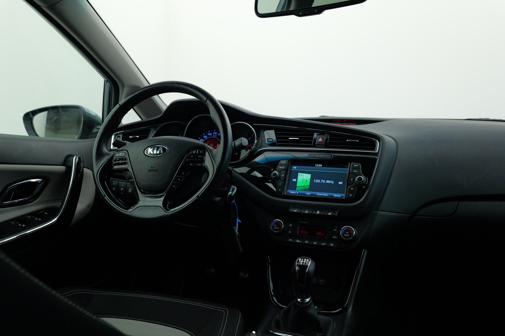Kia cee'd 1.0 T-GDi DynamicLine | Achteruitrijcamera | Stoel, Auto's, Voorwielaandrijving, Gebruikt, Euro 6, Met garantie (alle)