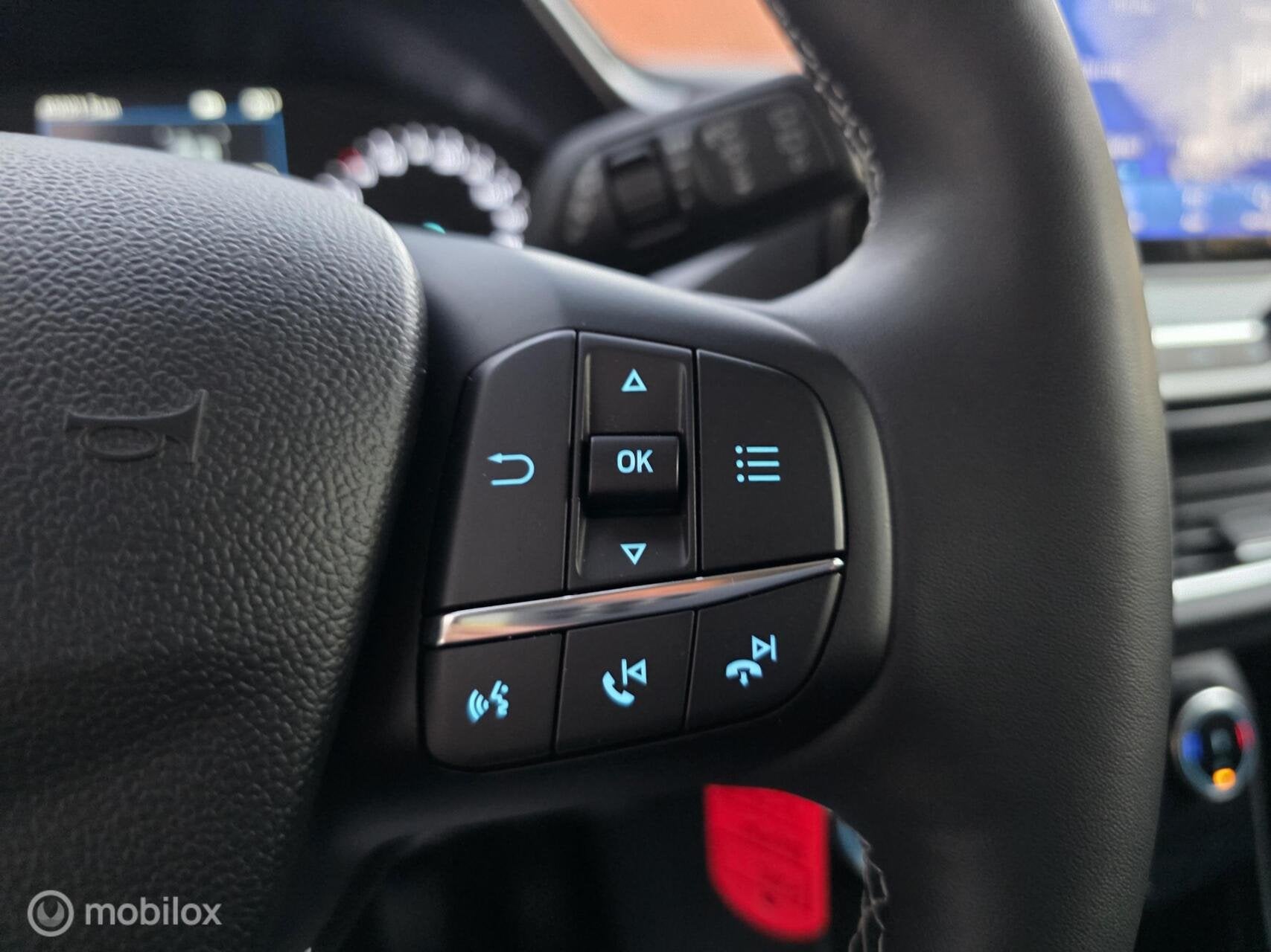 Foto 19 van Ford Puma 1.0 EcoBoost Hybrid Titanium X