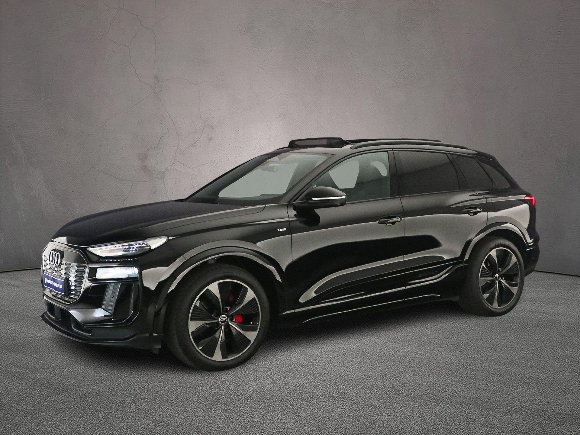 Audi Q6 e-tron S edition quattro 100 kWh | Adaptieve Cruise, Auto's, 101 pk, Gebruikt, 100 kWh, Parkeerassistent