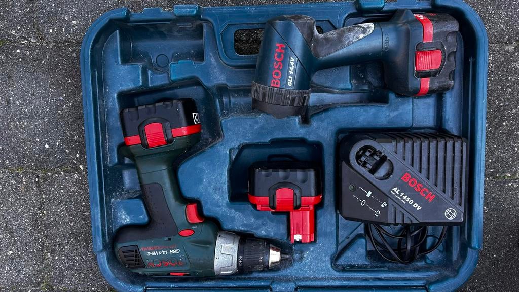 Bosch Boor-/Schroefmachine Set met 3x Accu en Oplader, Ophalen, Gebruikt, Minder dan 400 watt, Boor- en Schroefmachine