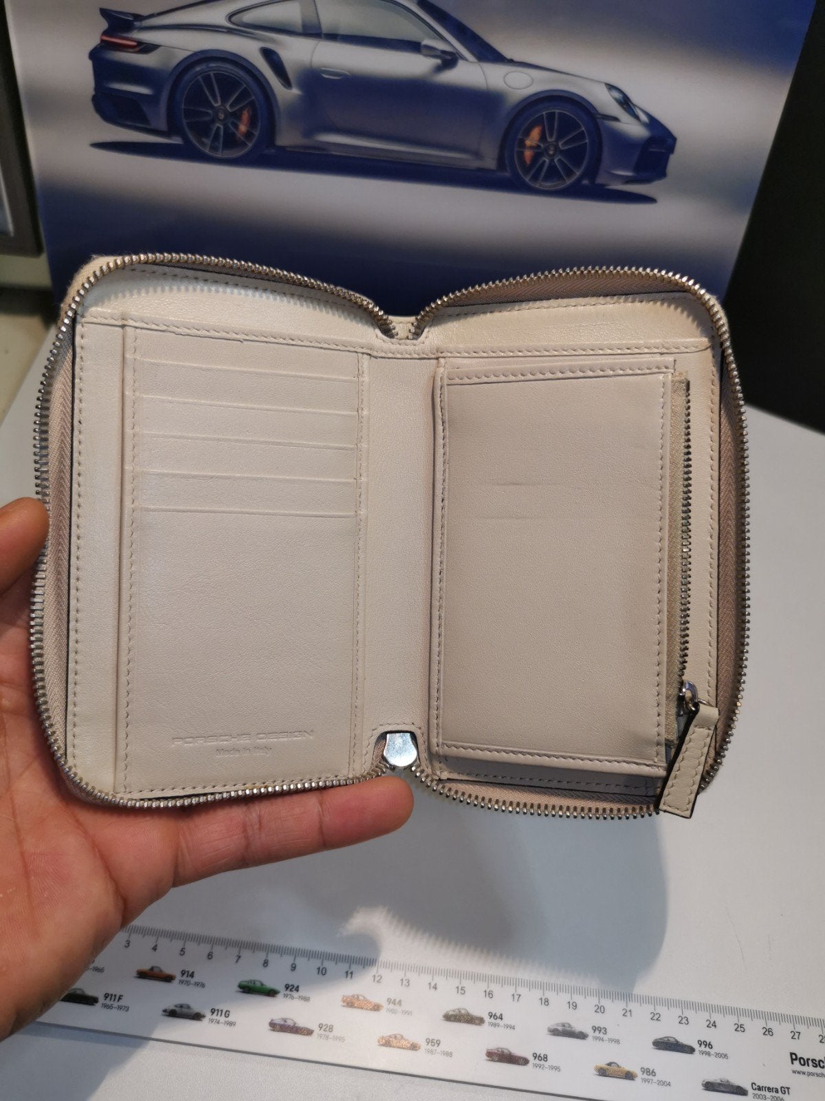origineel porsche design dames portemonnee van leer, Sieraden, Tassen en Uiterlijk, Ophalen of Verzenden, Zo goed als nieuw, Beige