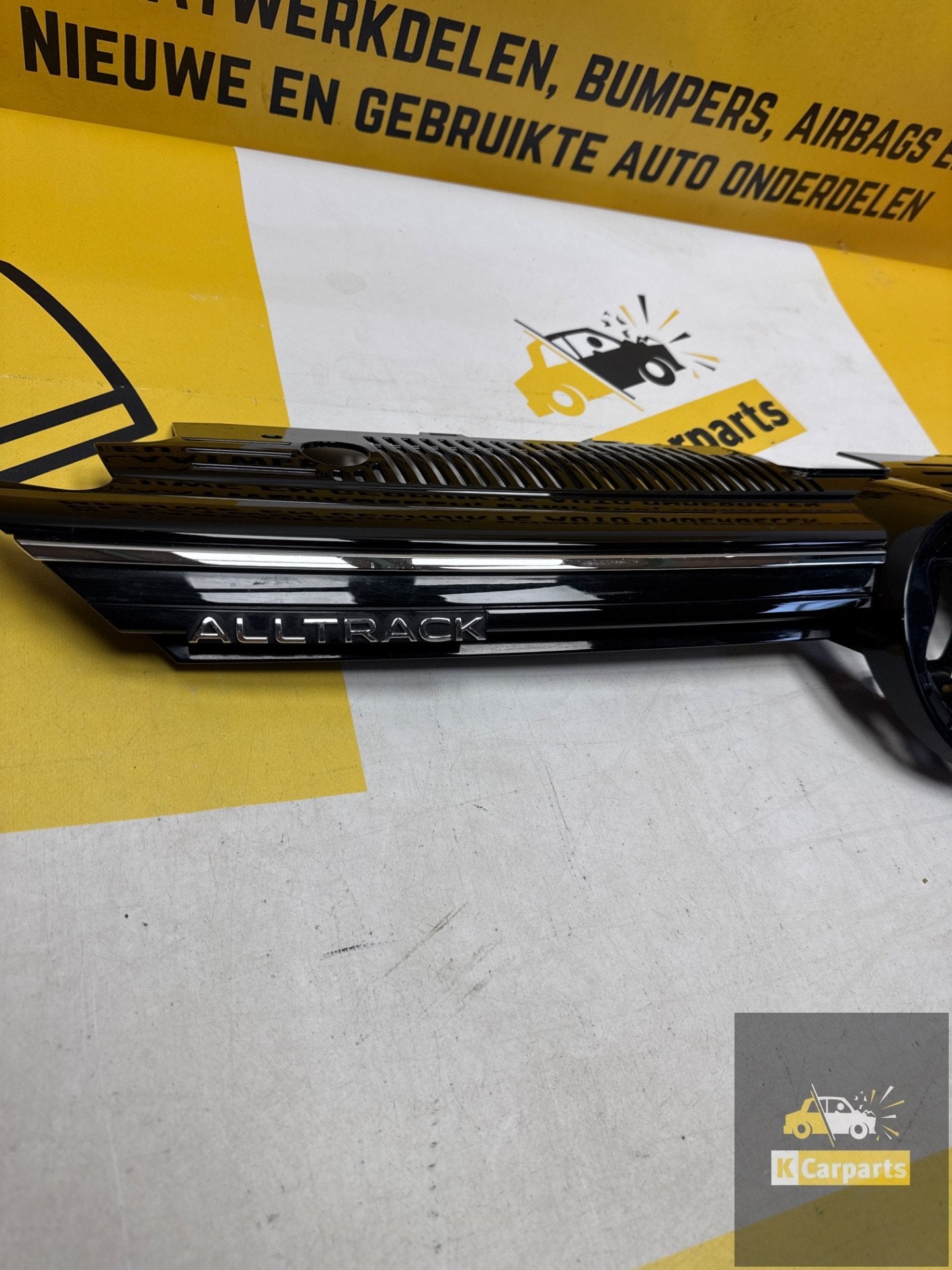Grill Volkswagen Golf 8 Highline Grille origineel 5H0853651N, Info@fabrikant.eu, Ophalen of Verzenden, Bumper, Fabrikant BV