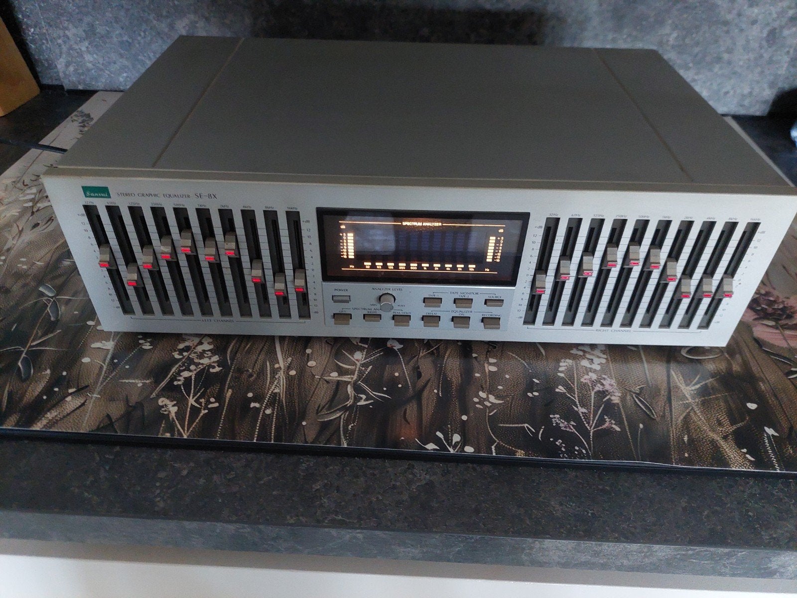 Sansui SE-8X Stereo Graphic Equalizer, Overige merken, Gebruikt, Ophalen of Verzenden, Minder dan 60 watt
