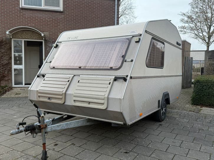 Kip KL 34 EK (1985) - Retro kampeerder met voortent, Voortentlamp, Kip, Particulier, 4 tot 5 meter