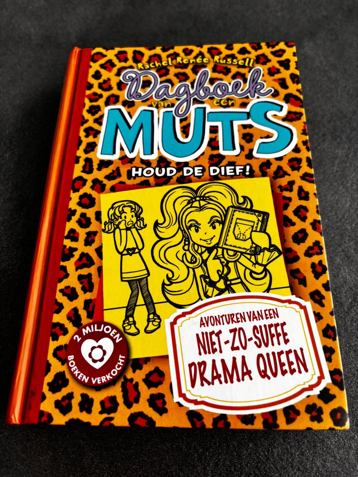 Dagboek van een Muts- Houd de dief! - deel 9, Ophalen of Verzenden, Zo goed als nieuw, Rachel Renée Russell