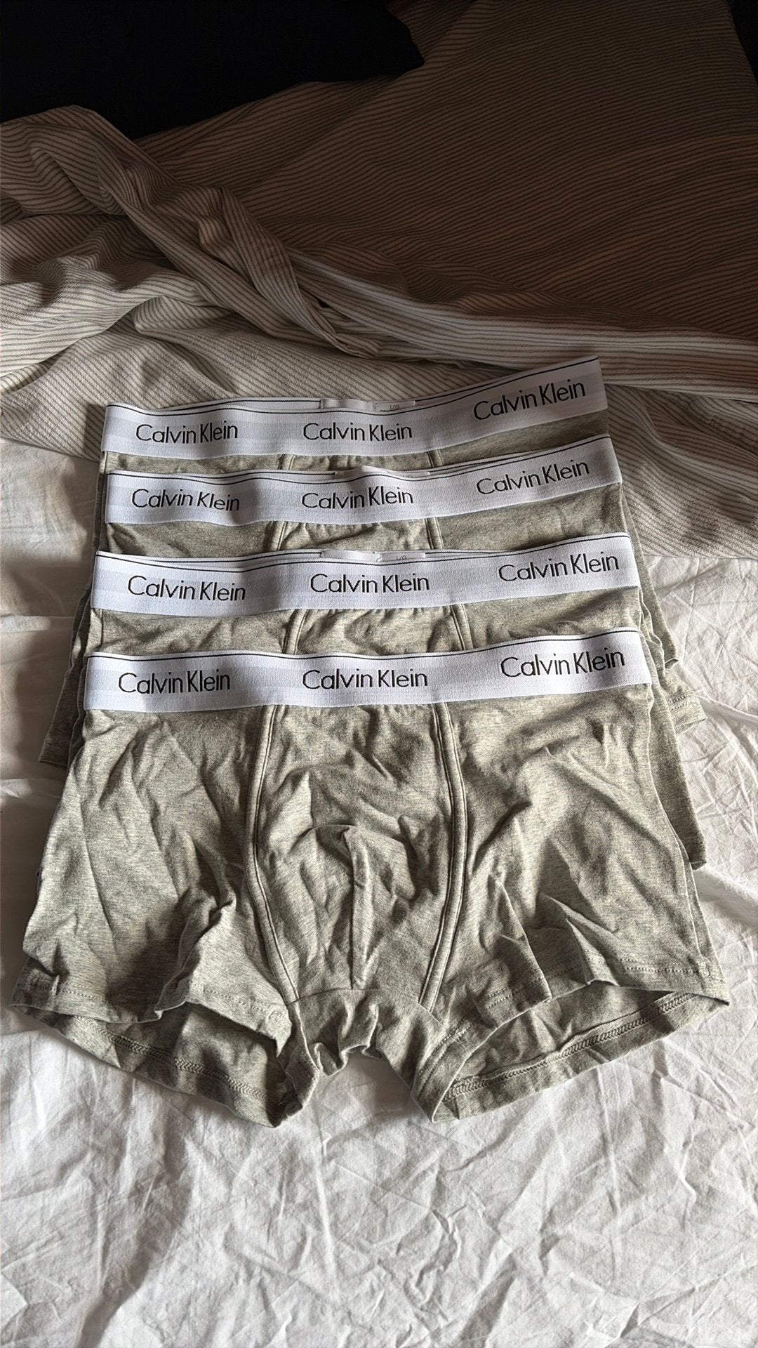 4 grijze calvin klein onderbroeken, Ophalen of Verzenden, Grijs, Boxer
