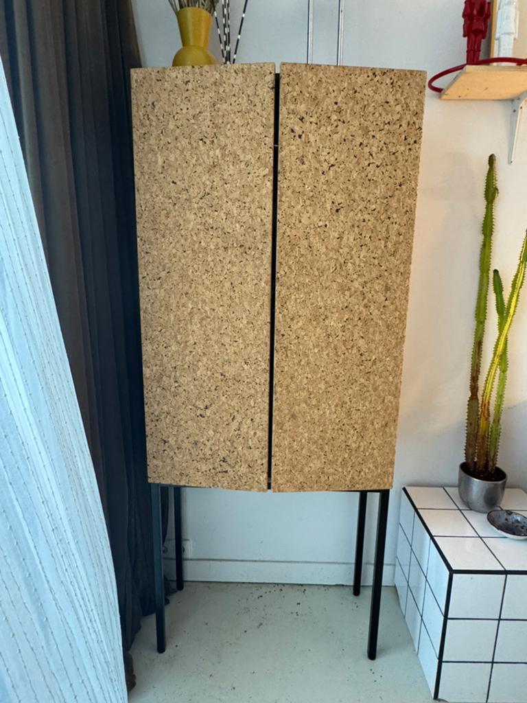 Kurken ikea kast met spiegel, Huis en Inrichting, Ophalen, Zo goed als nieuw, 25 tot 50 cm, Minder dan 100 cm