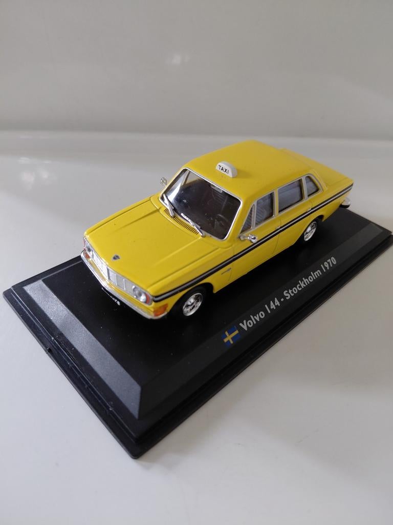 Volvo 144 Schaal 1/43, Ophalen of Verzenden, Zo goed als nieuw, Auto, Overige merken