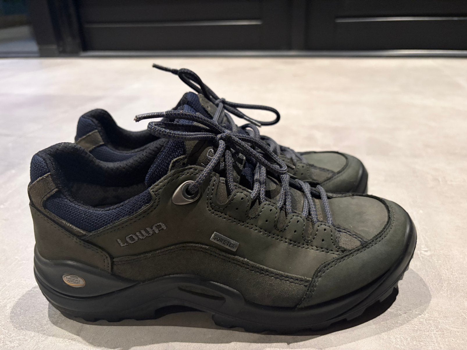 Lowa renegade dames wandelschoenen mt40 zgan, Sport en Fitness, Bergsport en Wandelen, Ophalen of Verzenden, Zo goed als nieuw