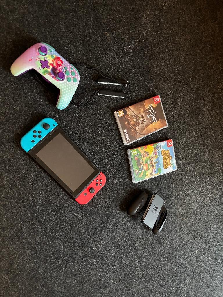 Nintendo Switch bundel + Animal Crossing + extra controller, Ophalen, Nieuw, Met 3 controllers of meer, Switch Original