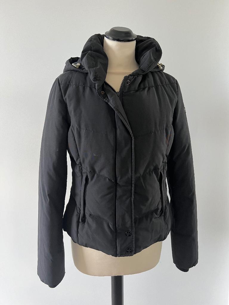 Heel goed zwart Woolrich Down puffer winter jas arctic S 36, Zwart, Ophalen of Verzenden, Zo goed als nieuw, Woolrich