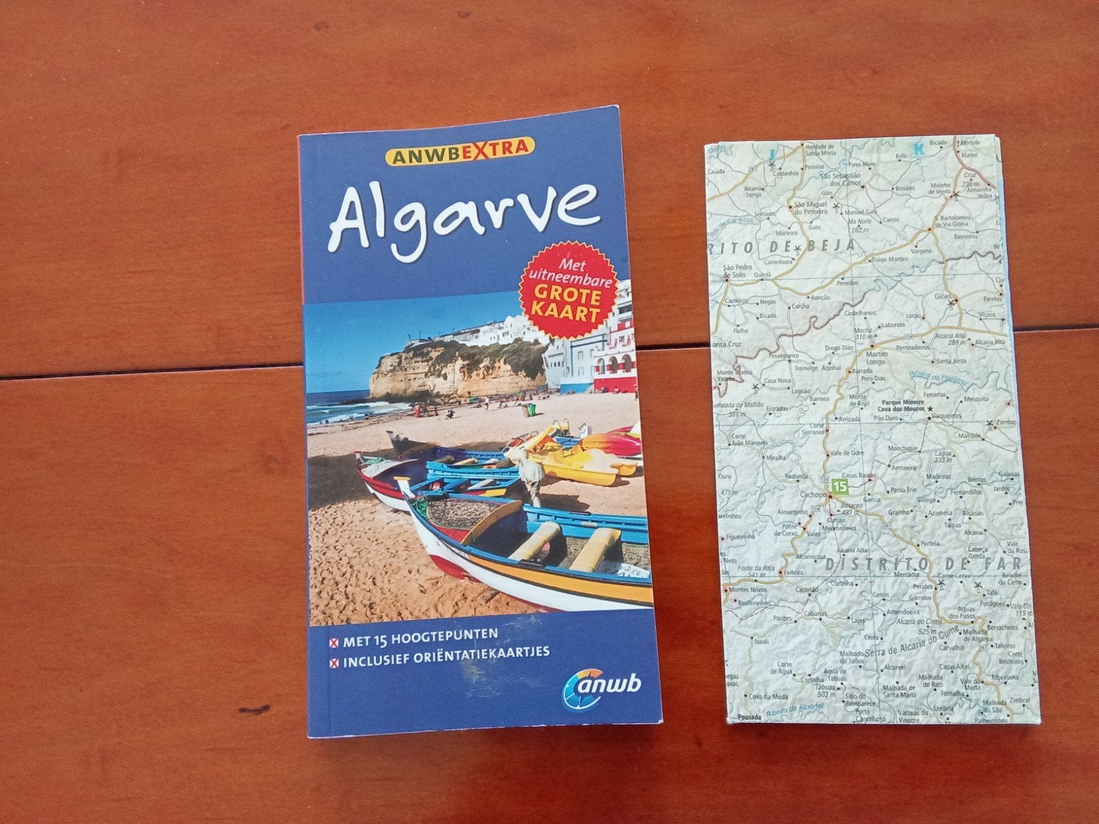 ANWB Extra Reisgids Algarve met uitneembare kaart, Europa, Ophalen of Verzenden, Zo goed als nieuw, Reisgids of -boek