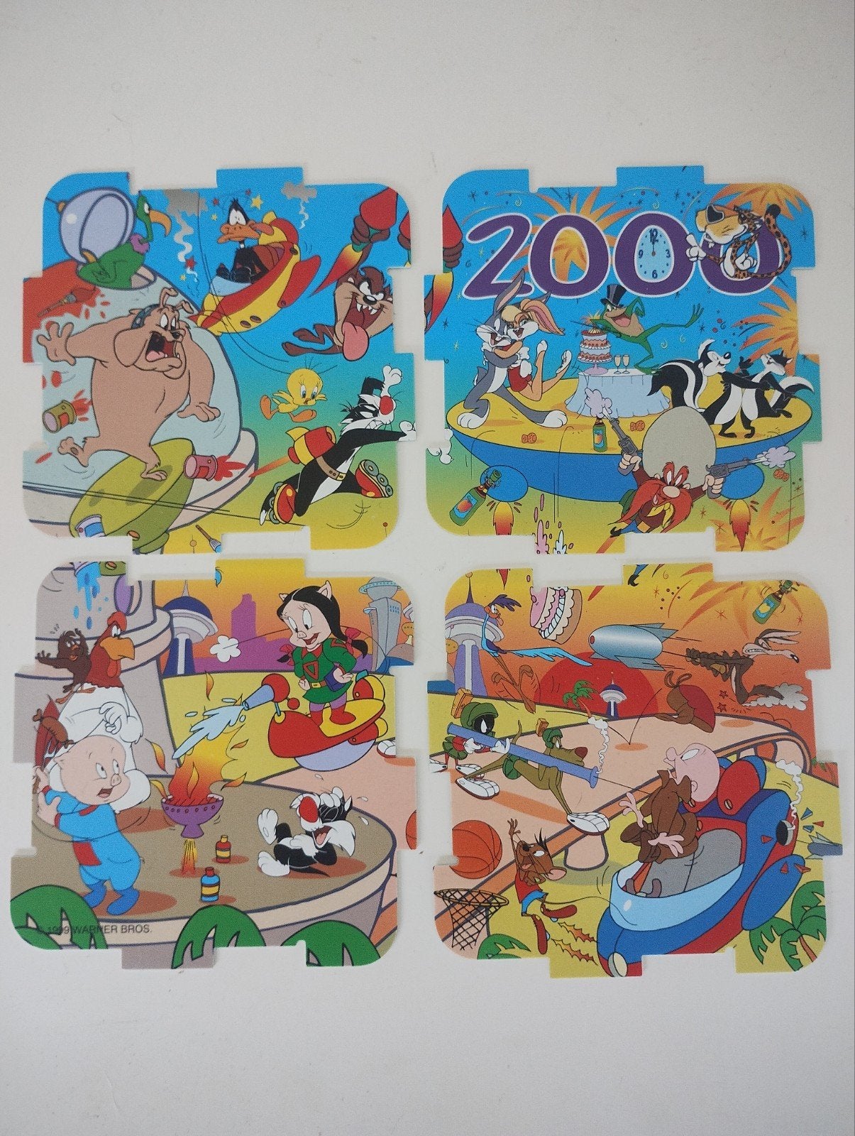 set mega Qubix Looney tunes, Verzamelen, Flippo's, Verzenden, Mega, Losse flippo's