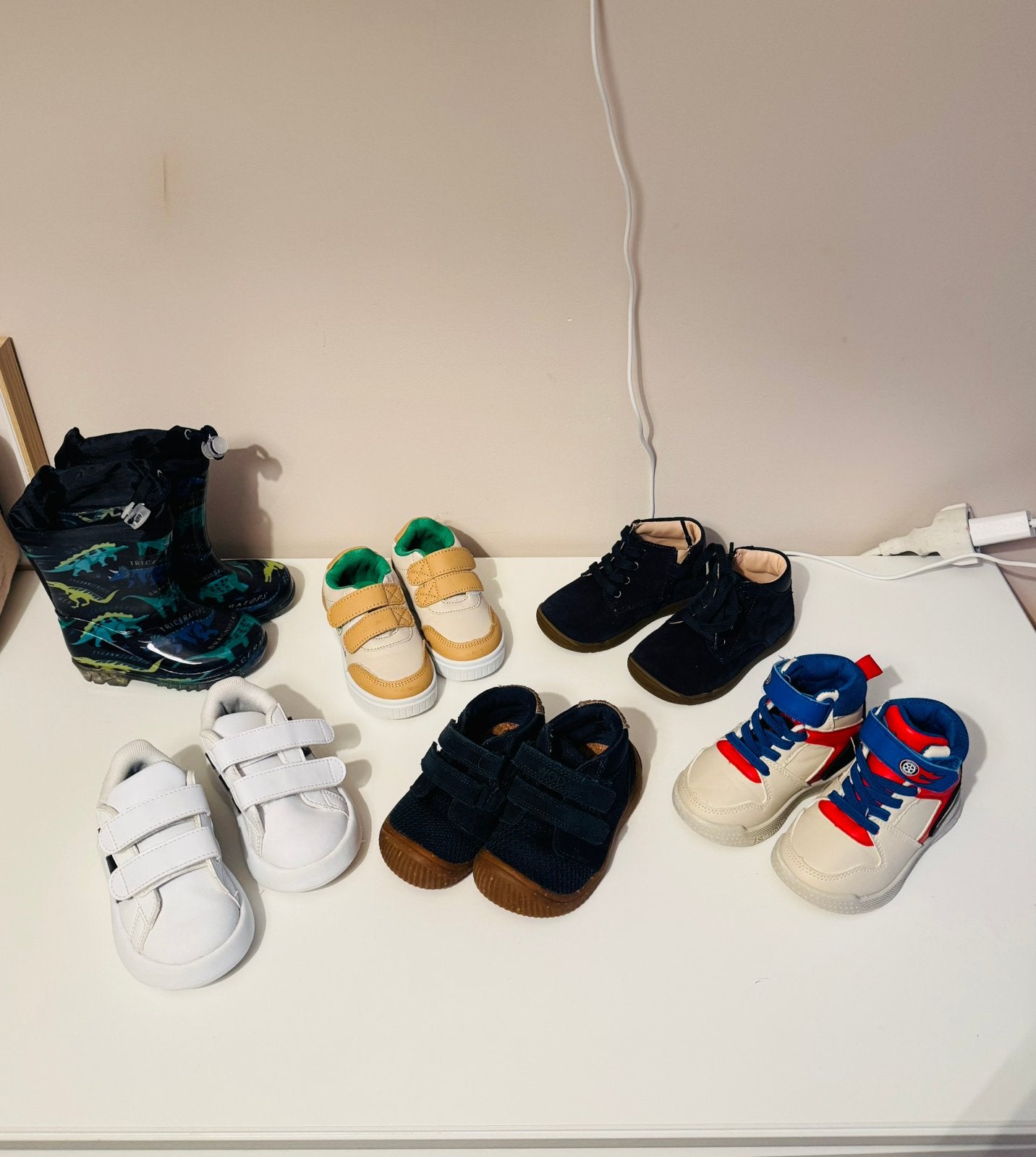 Schoenen 22-23, Kinderen en Baby's, Kinderkleding | Schoenen en Sokken, Ophalen of Verzenden, Zo goed als nieuw, Jongen, Schoenen