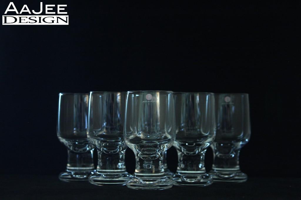 Iittala Finland - Joiku - Tapio Wirkkala - Shotglas - 1973, Ophalen of Verzenden, Zo goed als nieuw, Borrel- of Shotglas