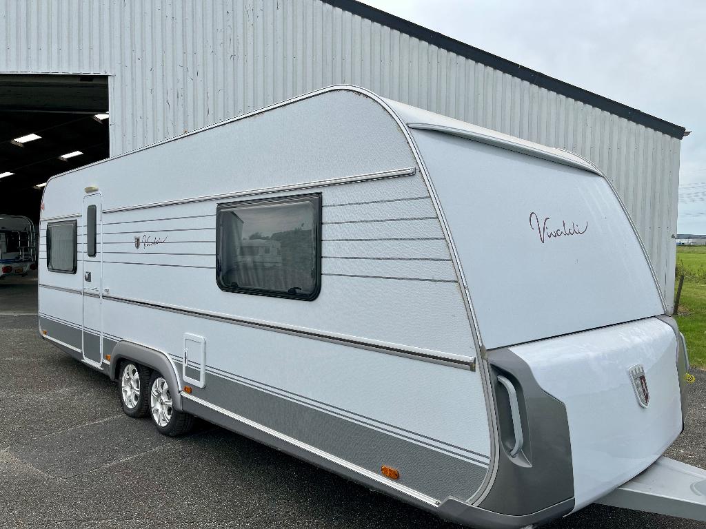 Tabbert vivaldi 655 ,airco ,inclusief issabellavoortent, Caravans en Kamperen, Rondzit, Tabbert, Particulier, Hefbed